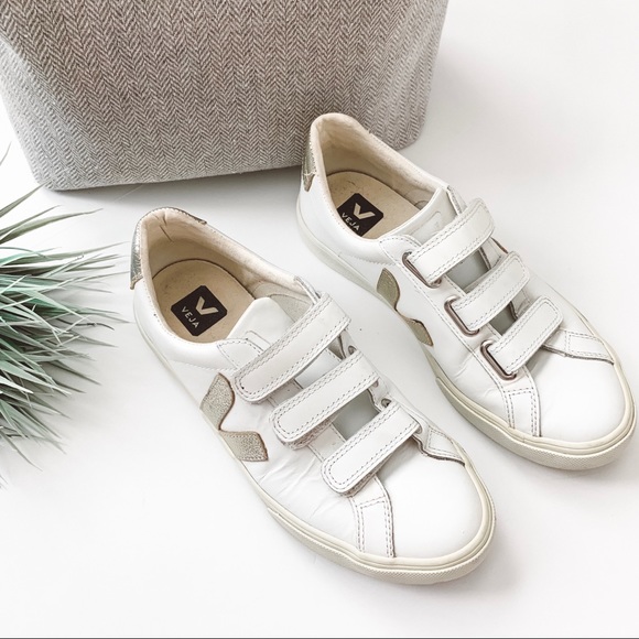 veja esplar 3 lock gold